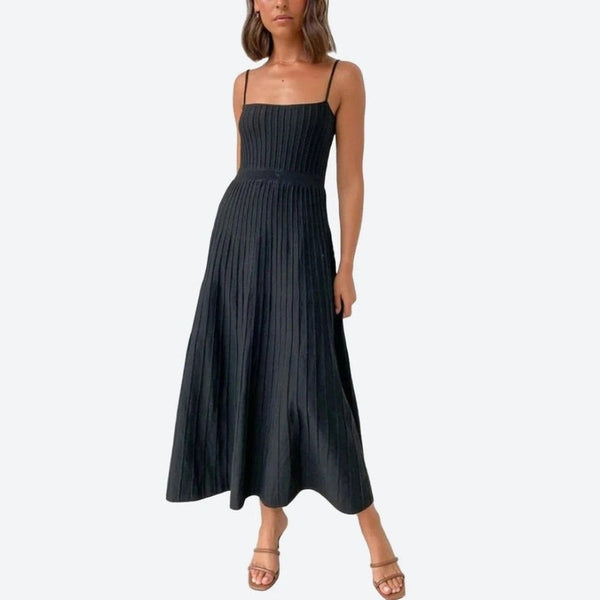 Chic Pleated Strappy Maxi Dresses