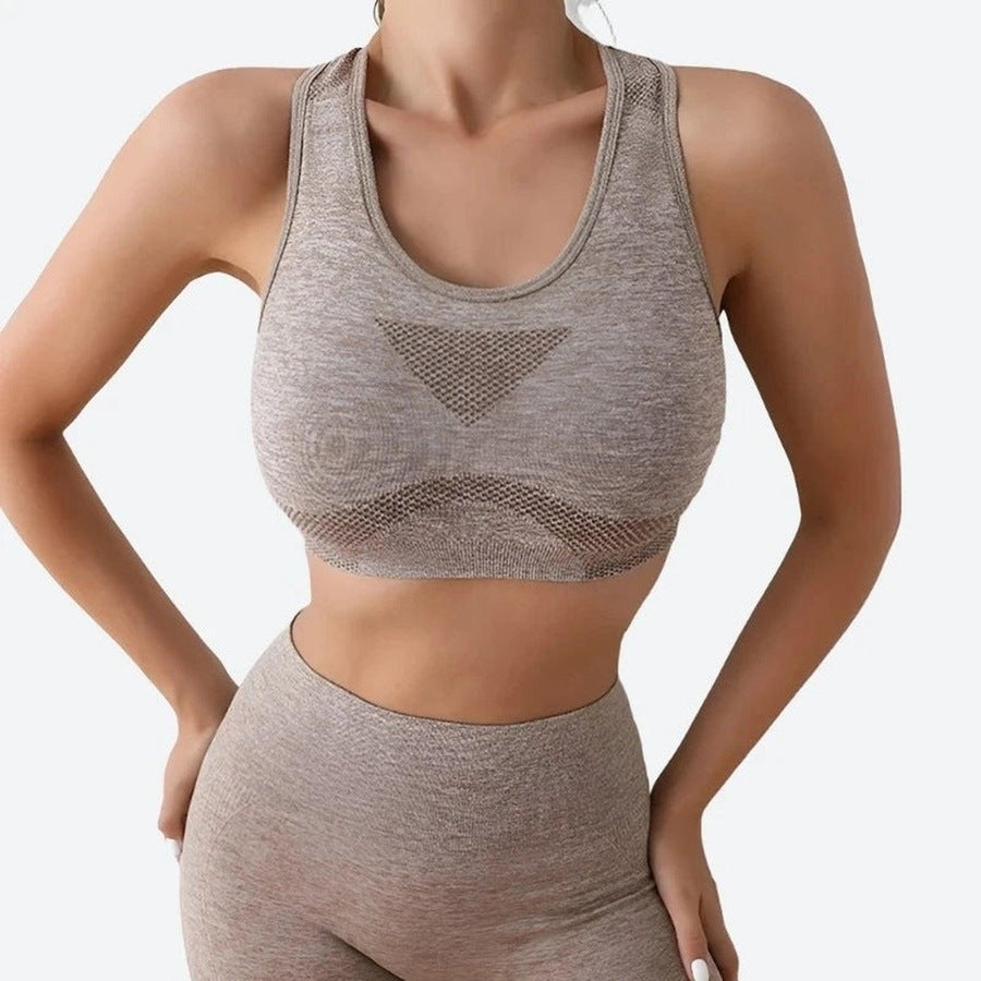 Comfortable Seamless Racerback Sports Bras