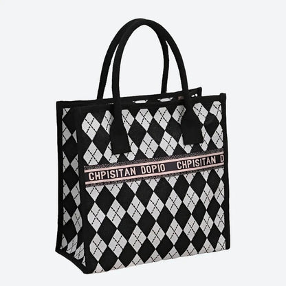 Elegant Houndstooth Patterned Tote Bags