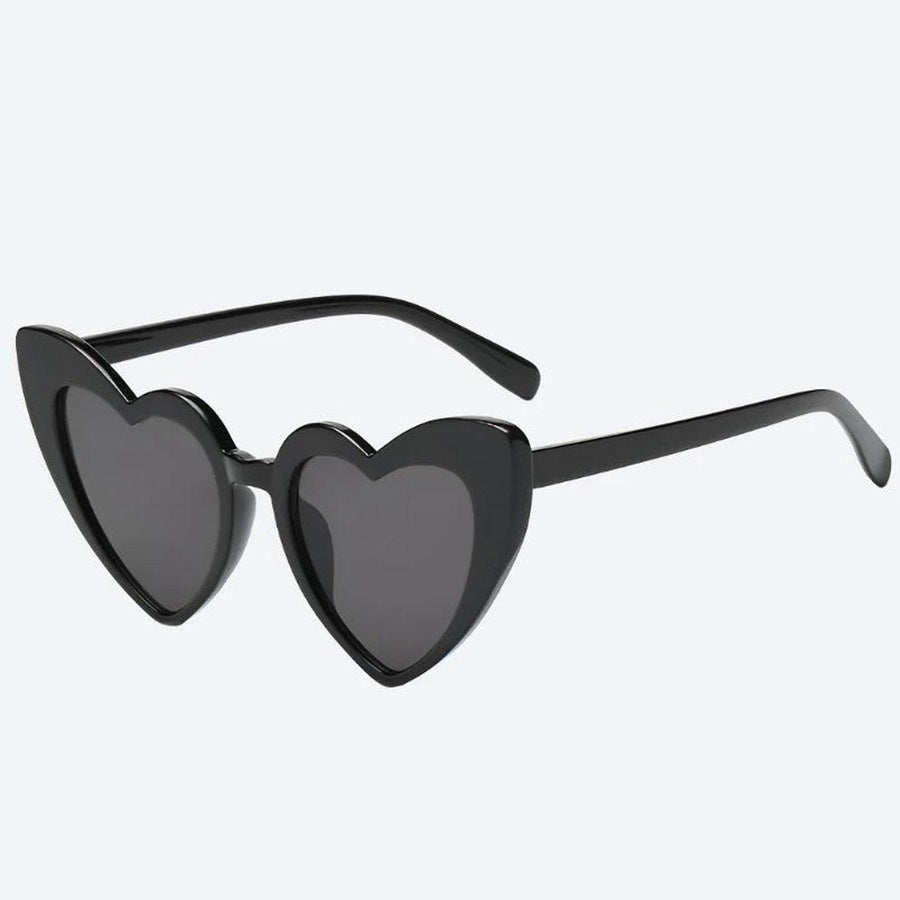 Playful Heart-Shaped Fashion Sunglasses