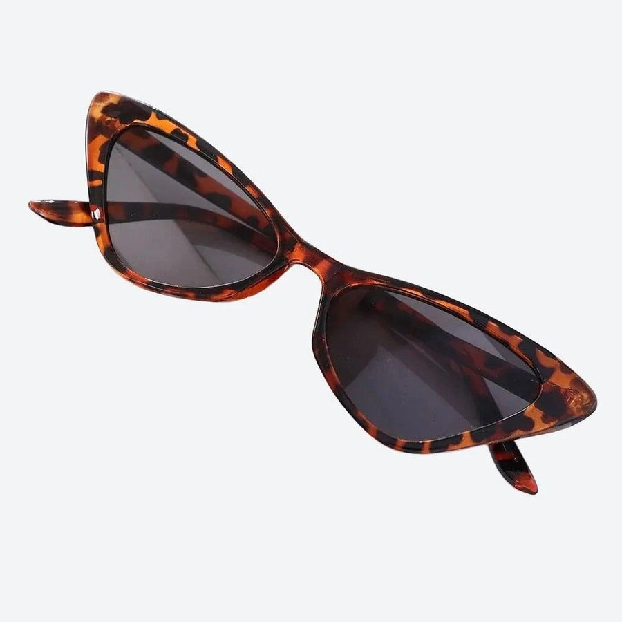 Retro Tortoiseshell Cat-Eye Sunglasses