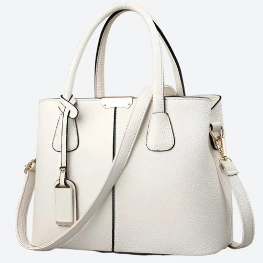 Sophisticated Multi-Pocket Shoulder Bags