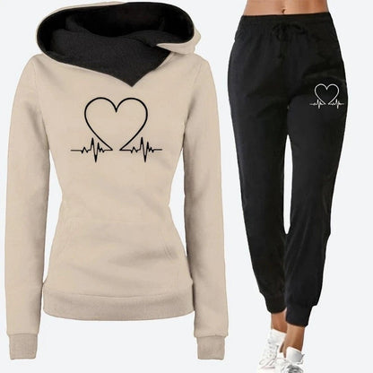 Stylish Heartbeat Print Hoodie Set