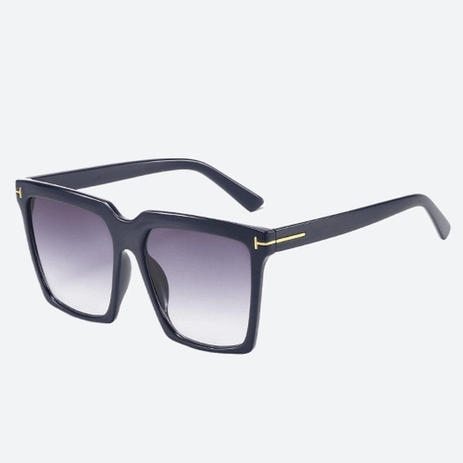 Square Plastic Frame Gradient Sunglasses